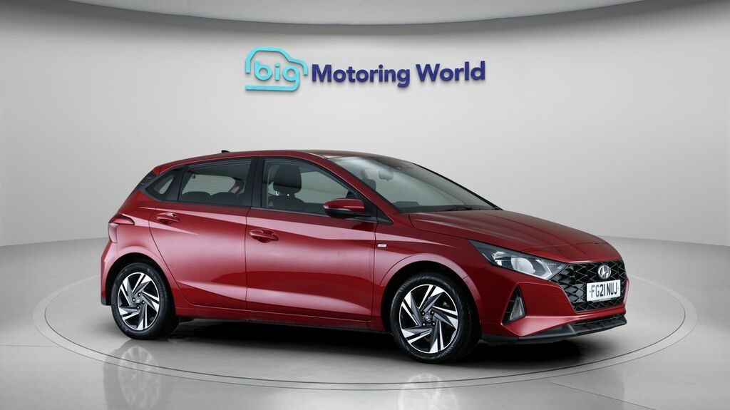 Hyundai I20 Se Connect Red