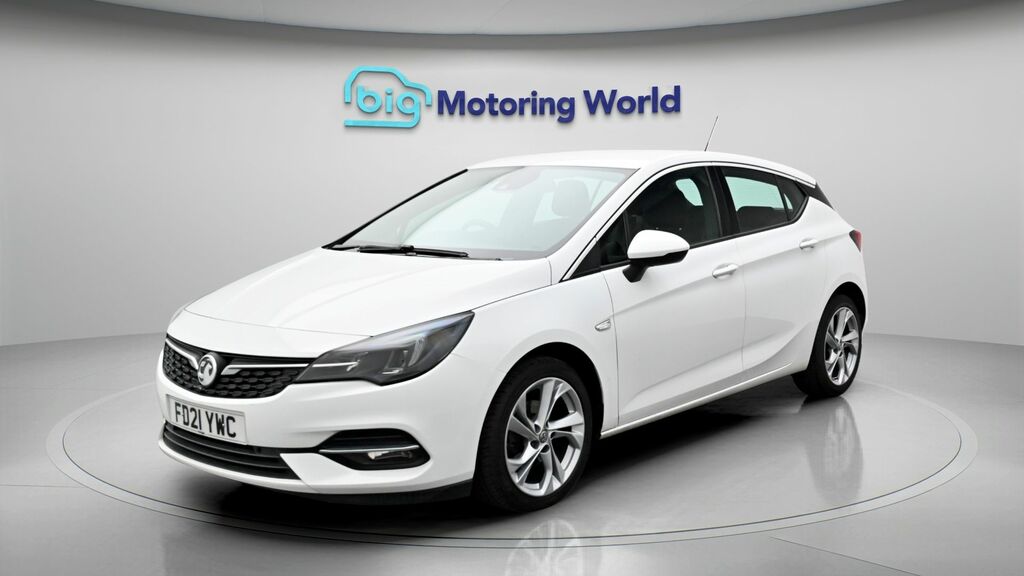 Vauxhall Astra Sri White #3