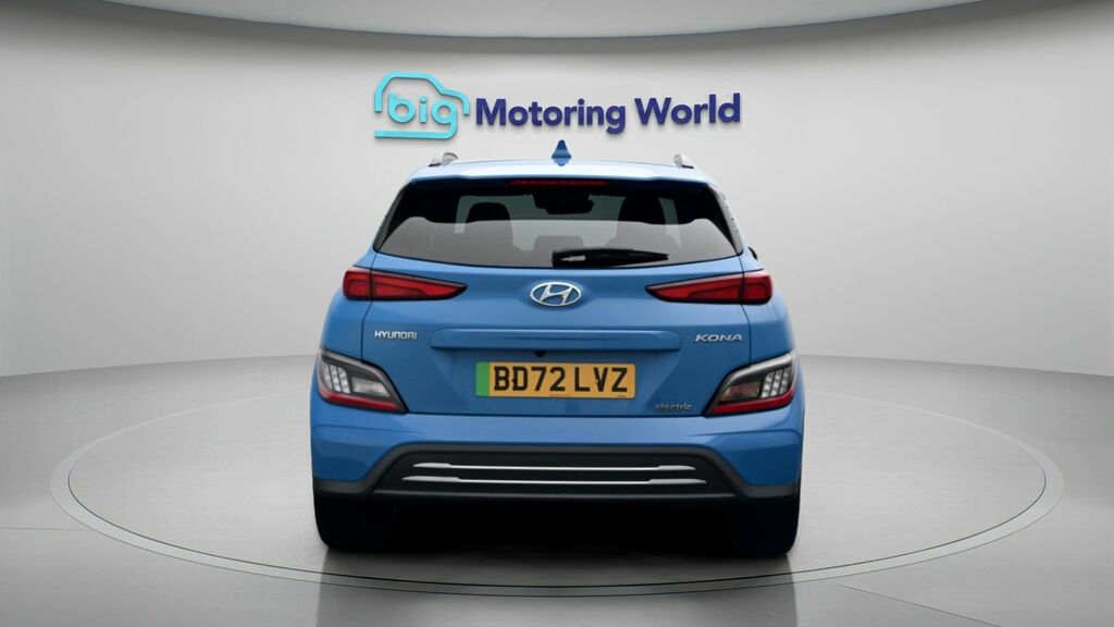 Hyundai Kona Premium Blue #6