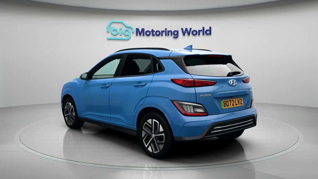 Hyundai Kona Premium Blue #5