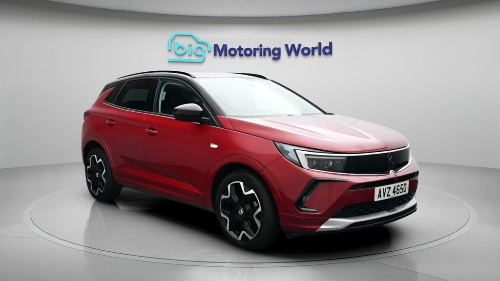 Vauxhall Grandland Ultimate Red