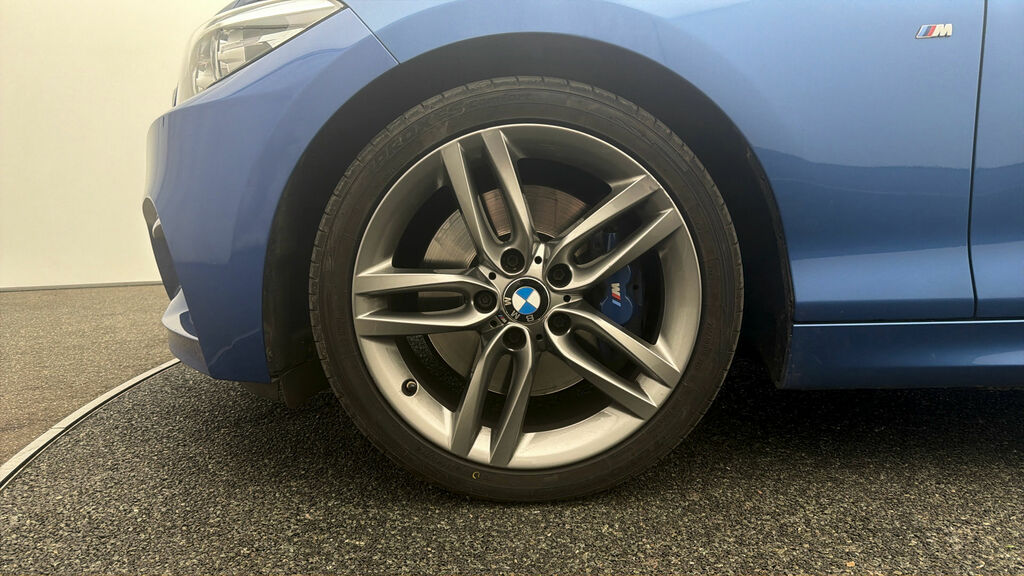 BMW 2 Series 1.5 218I Se 134 Bhp White #16