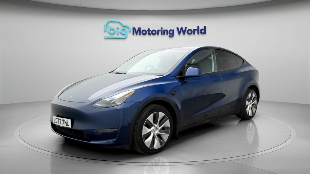 Tesla Model Y Long Range Blue #3