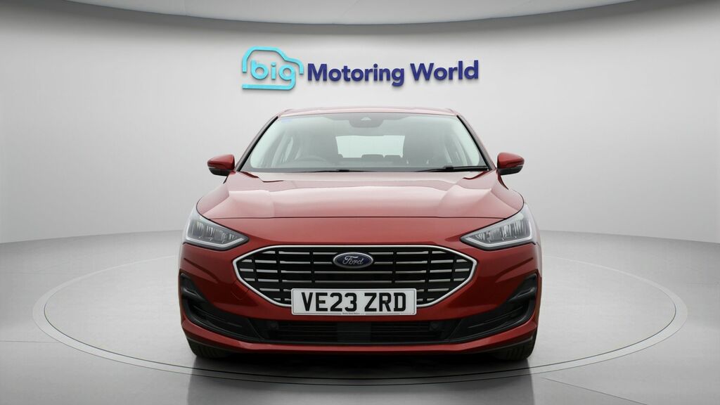 Ford Focus Titanium Red #2