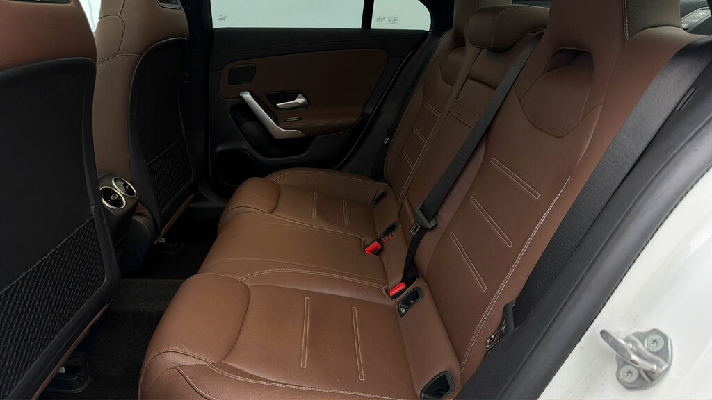 Mercedes-Benz CLA Class Cla 200 Amg Line Premium Tip Black #15