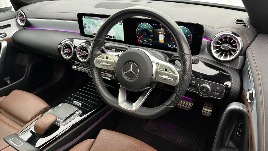 Mercedes-Benz CLA Class Cla 200 Amg Line Premium Tip Black #9