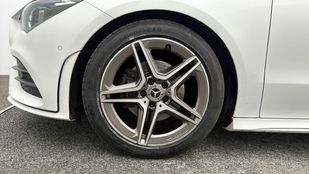 Mercedes-Benz CLA Class Cla 200 Amg Line Premium Tip Black #17