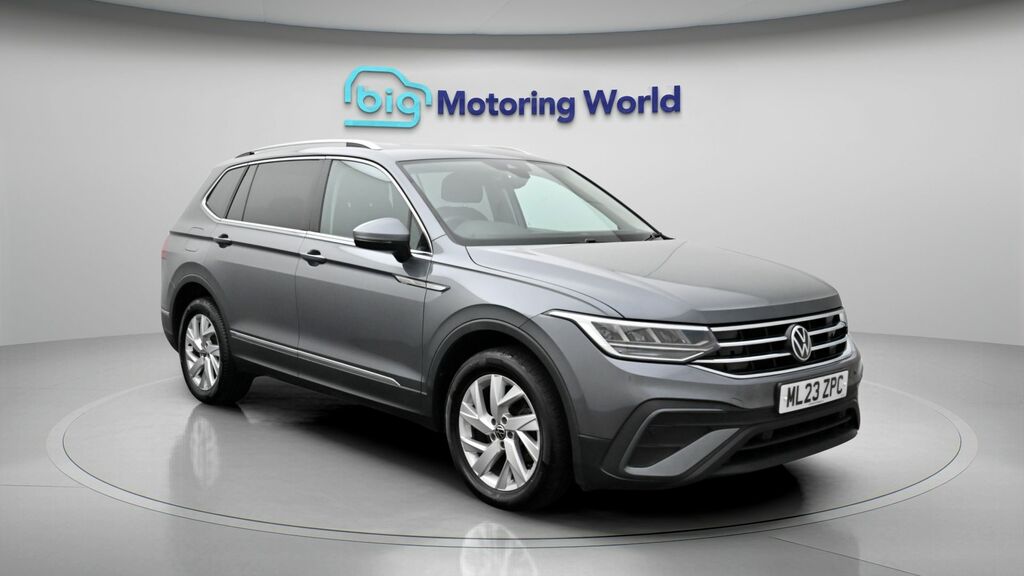Volkswagen Tiguan Allspace Life Grey