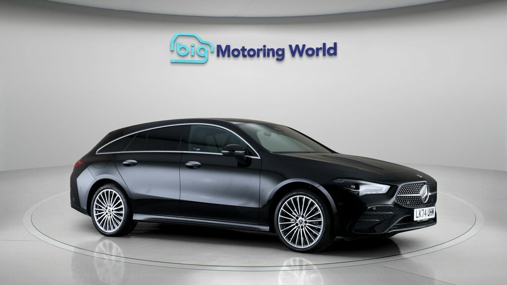 Mercedes-Benz CLA Class Amg Line Black