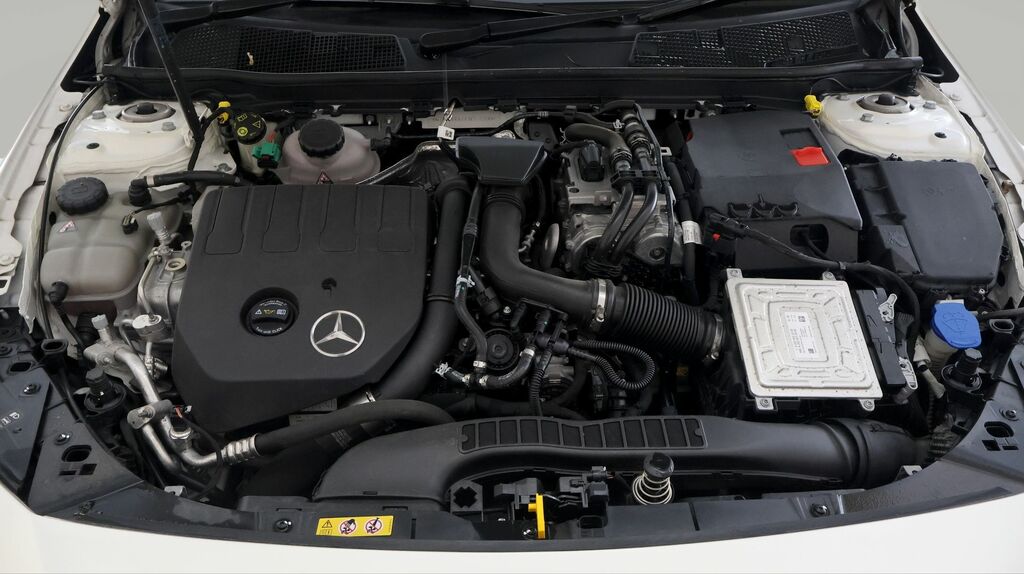 Mercedes-Benz CLA Class 1.3L Amg Line Black #19