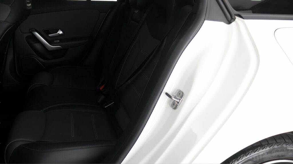 Mercedes-Benz CLA Class 1.3L Amg Line Black #16
