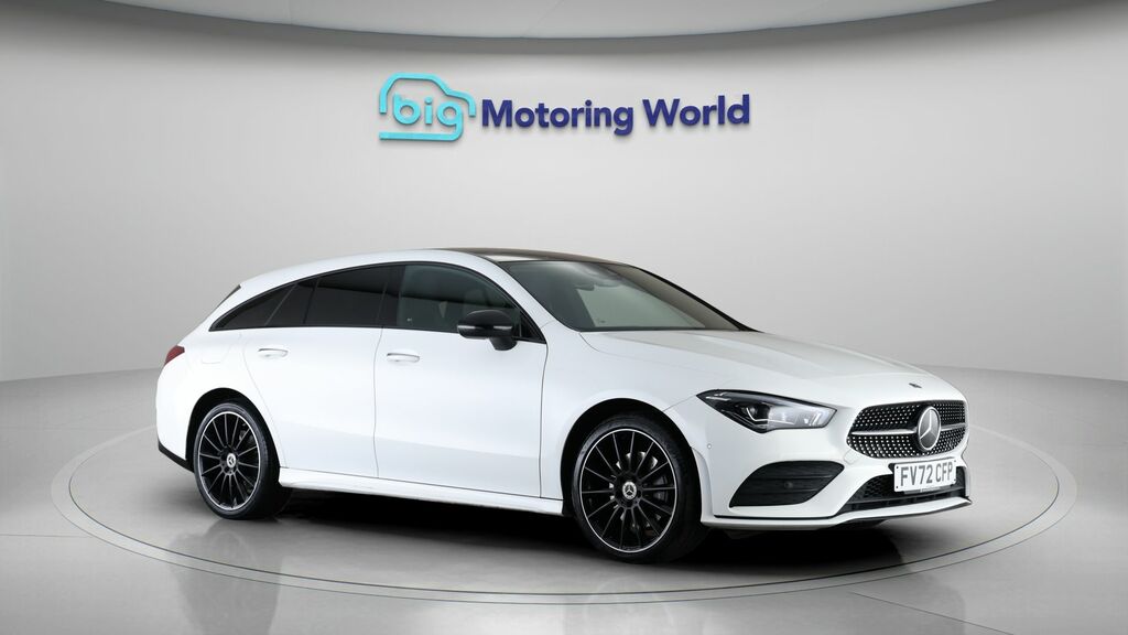 Mercedes-Benz CLA Class Amg Line Night Edition White