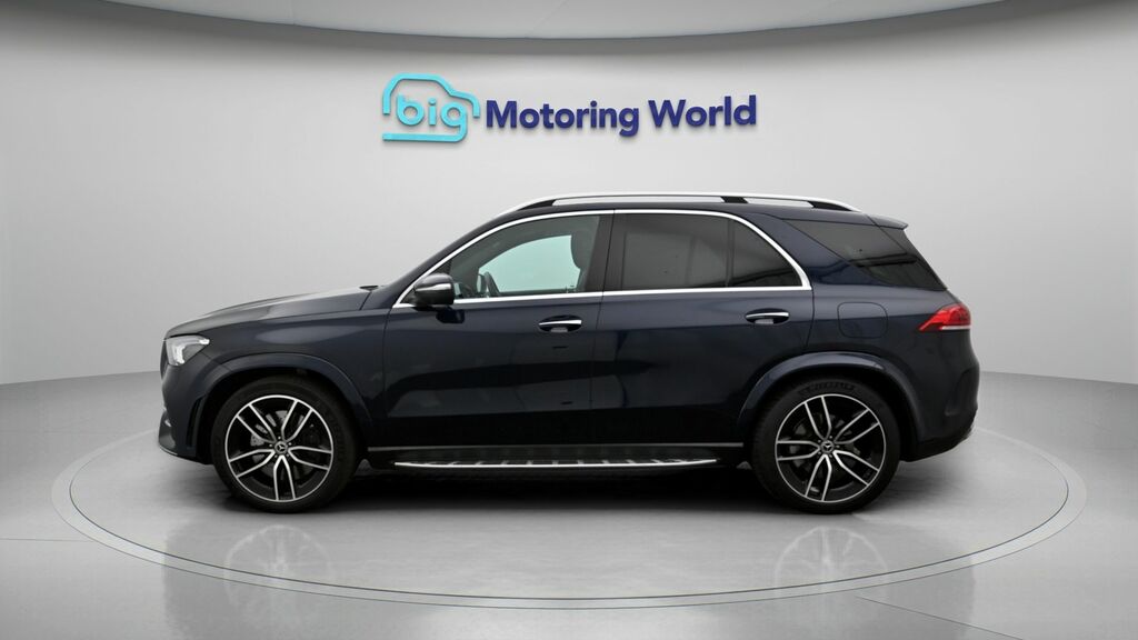 Mercedes-Benz GLE Class Amg Line Blue #4
