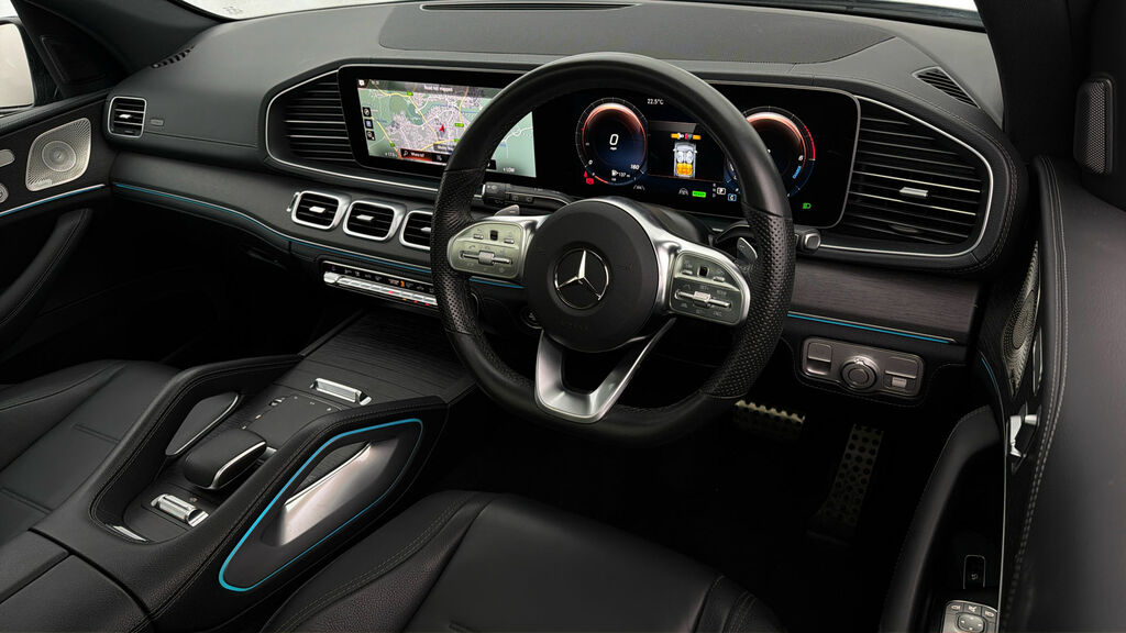Mercedes-Benz GLE Class  White #9