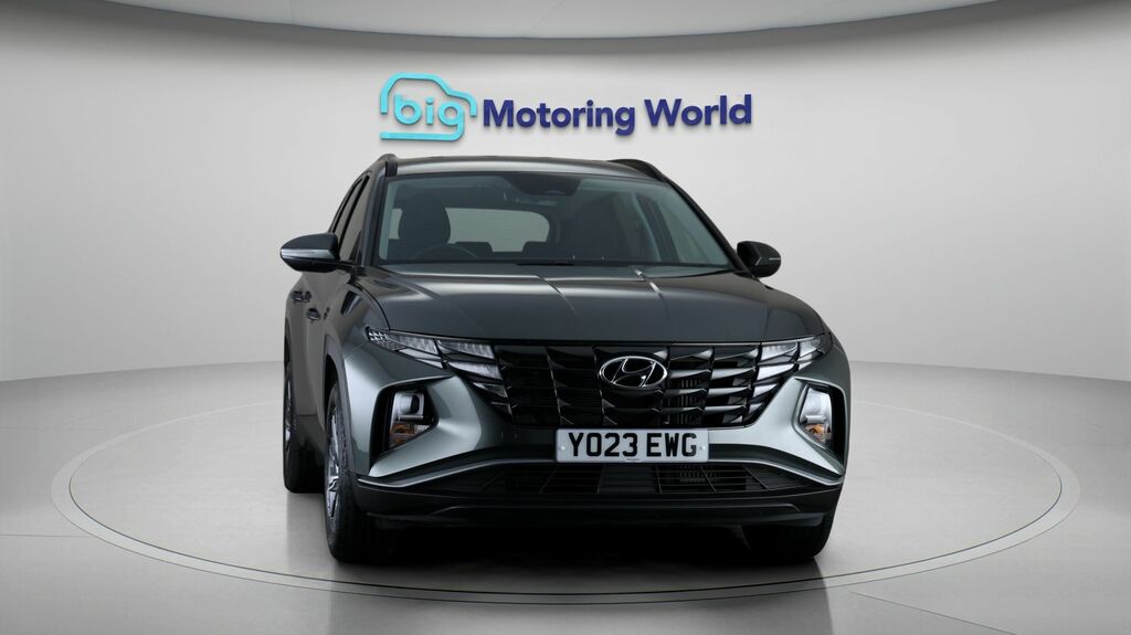 Hyundai Tucson Se Connect Grey #2