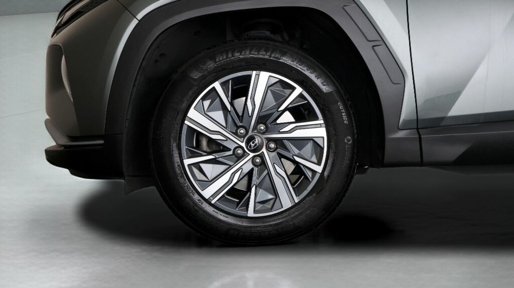 Hyundai Tucson Se Connect Black #17