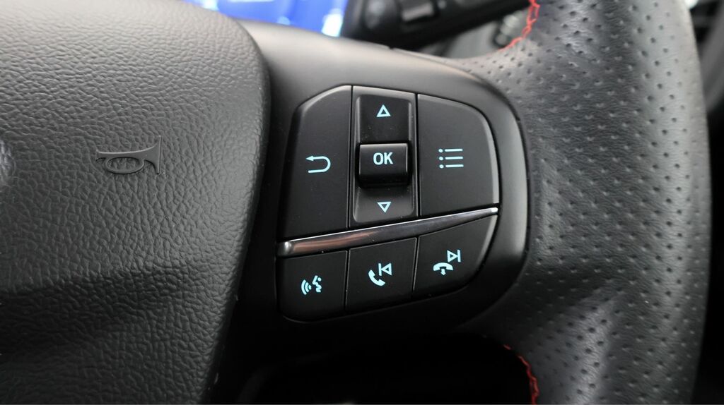 Ford Focus Titanium 1.0 Hybrid 125Ps Grey #23