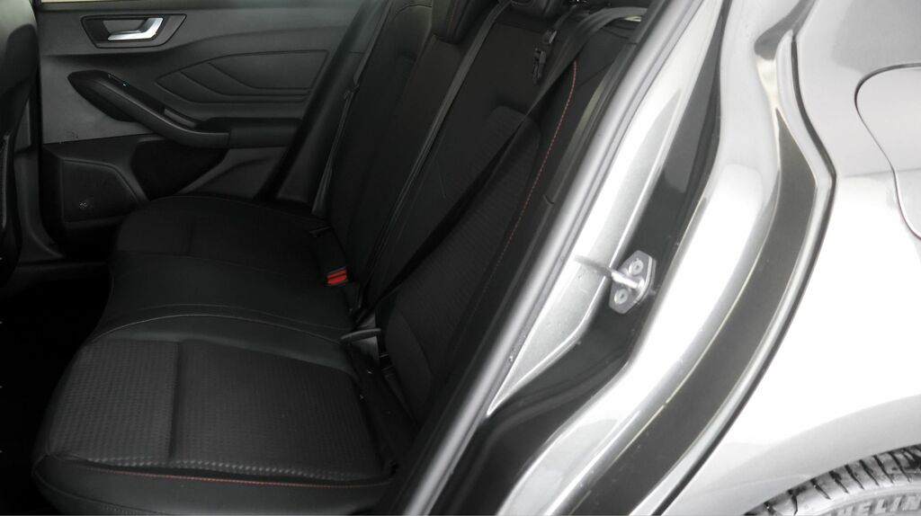 Ford Focus Titanium 1.0 Hybrid 125Ps Grey #16