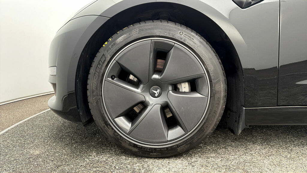 Tesla Model 3 Saloon Rwd 241 Bhp White #17