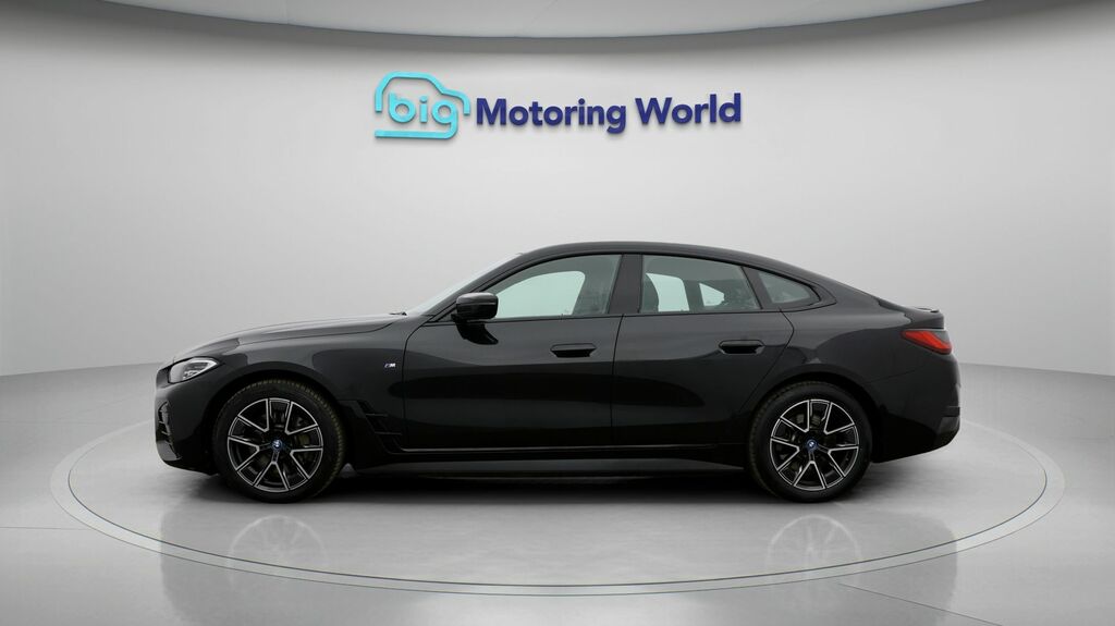 BMW i4 M Sport Black #4