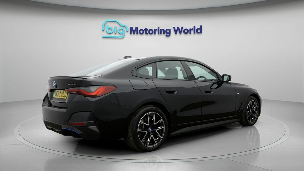 BMW i4 I4 Edition Edrive 35 M Sport Blue #7