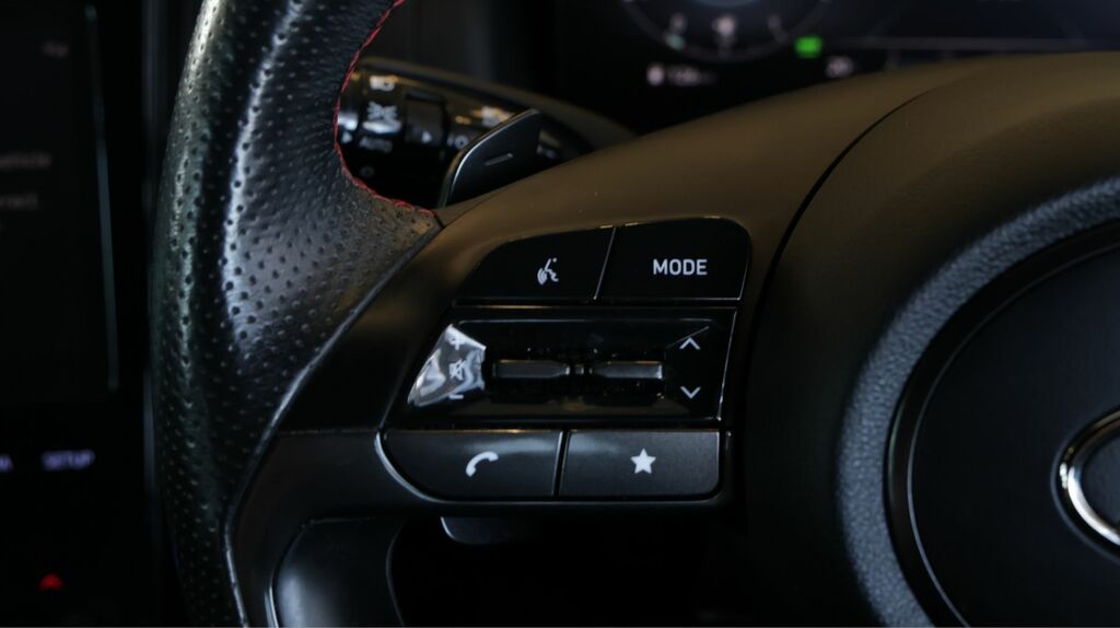 Hyundai Tucson Suv Black #21