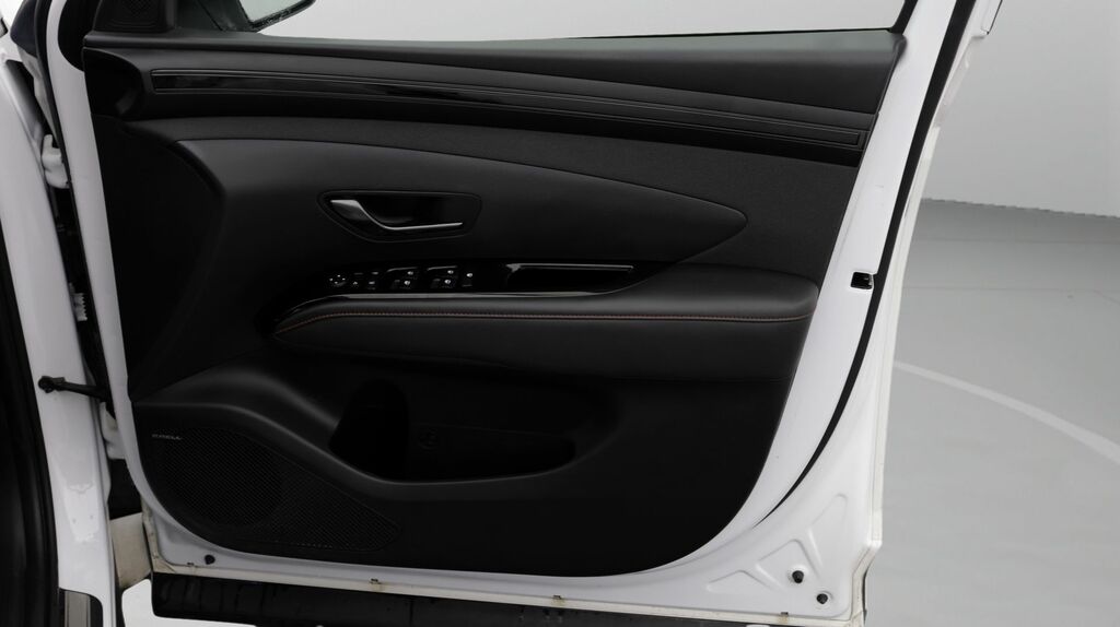 Hyundai Tucson Suv Black #15