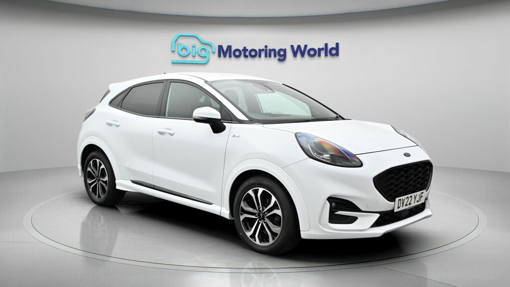 Ford Puma St-line White