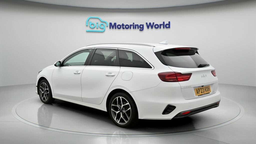 Kia Ceed 3 White #5