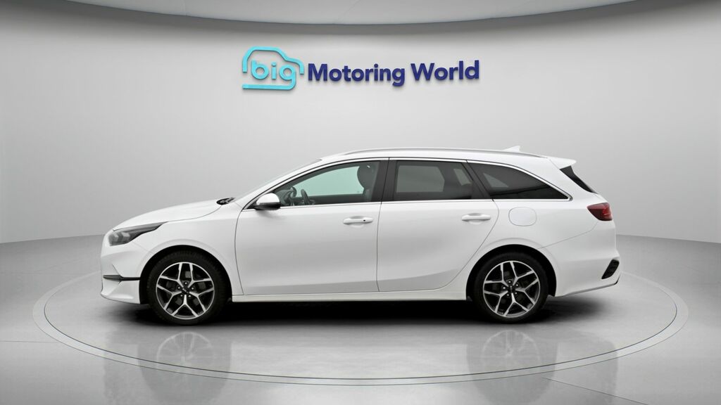 Kia Ceed 3 White #4