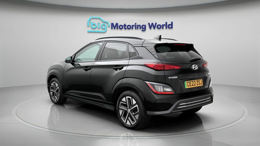 Hyundai Kona Premium Black #5