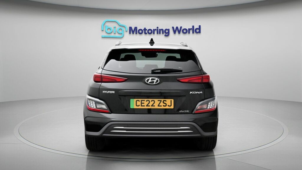 Hyundai Kona Premium Black #6