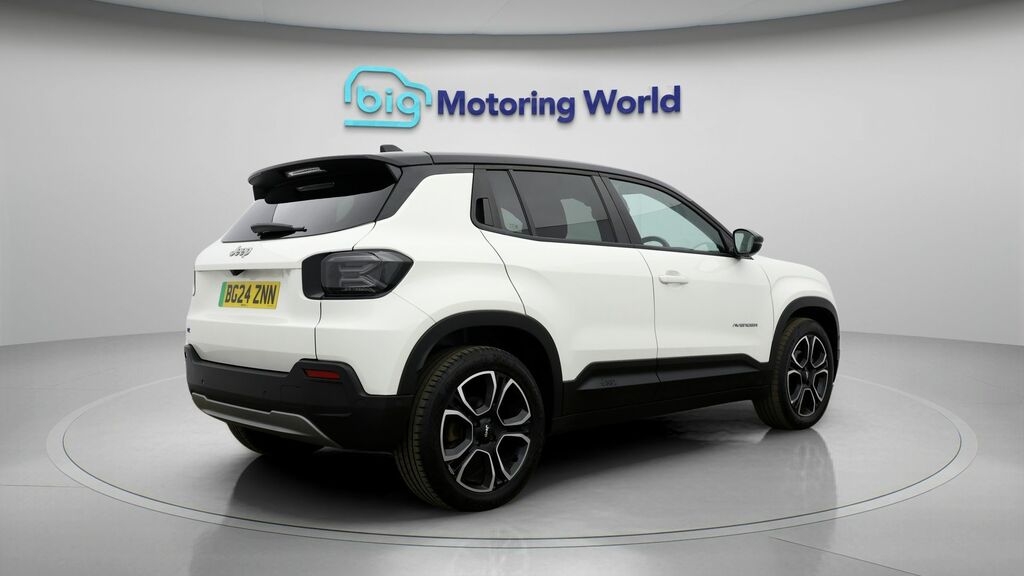 Jeep Avenger 54Kwh Summit Suv 156 Ps Black #7