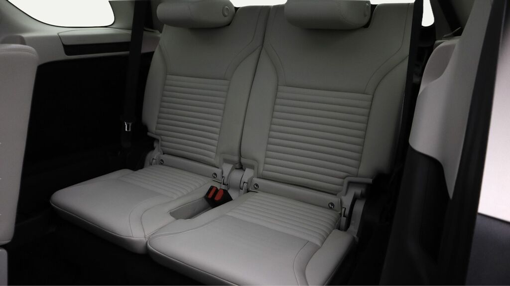 Jeep Avenger 54Kwh Summit Suv 156 Ps Black #25