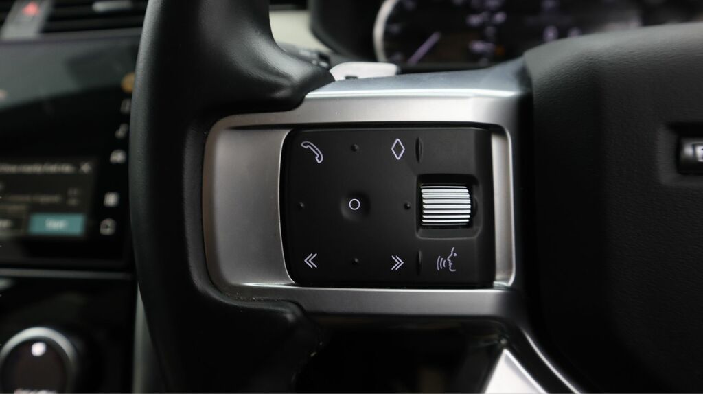 Jeep Avenger 54Kwh Summit Suv 156 Ps Black #26