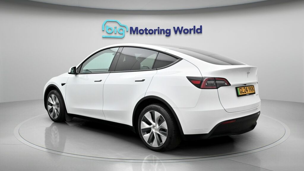 Tesla Model Y Long Range White #5