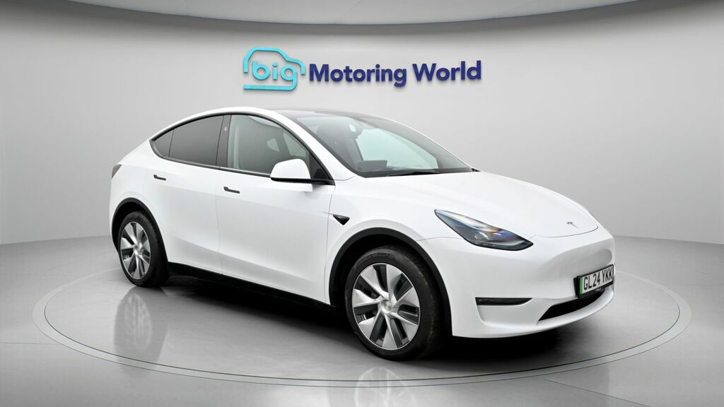 Tesla Model Y Long Range White