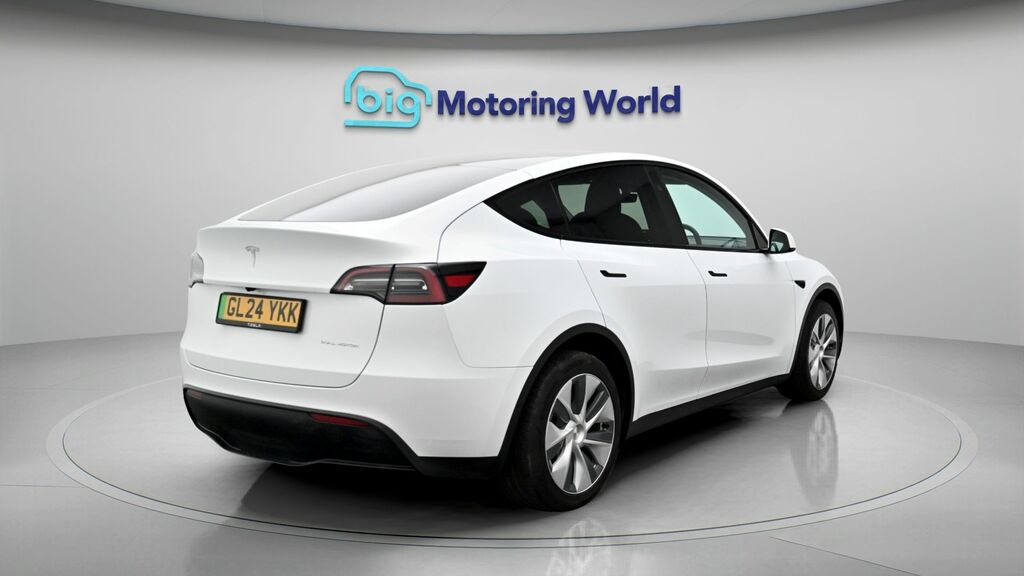 Tesla Model Y Suv Rwd 346 Ps White #7