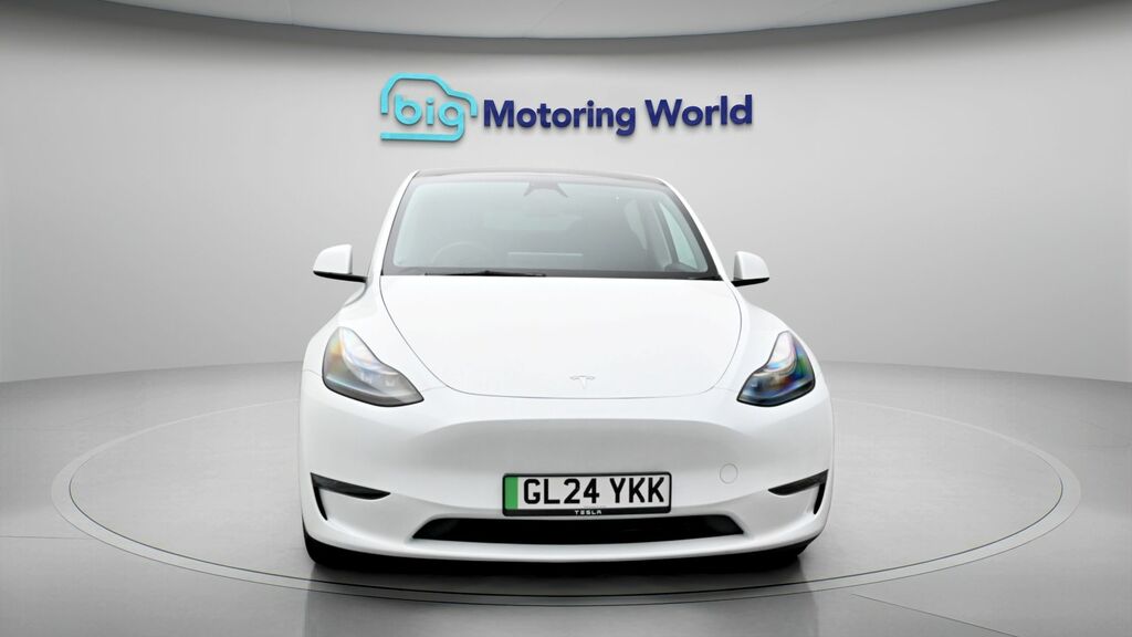 Tesla Model Y Long Range White #2