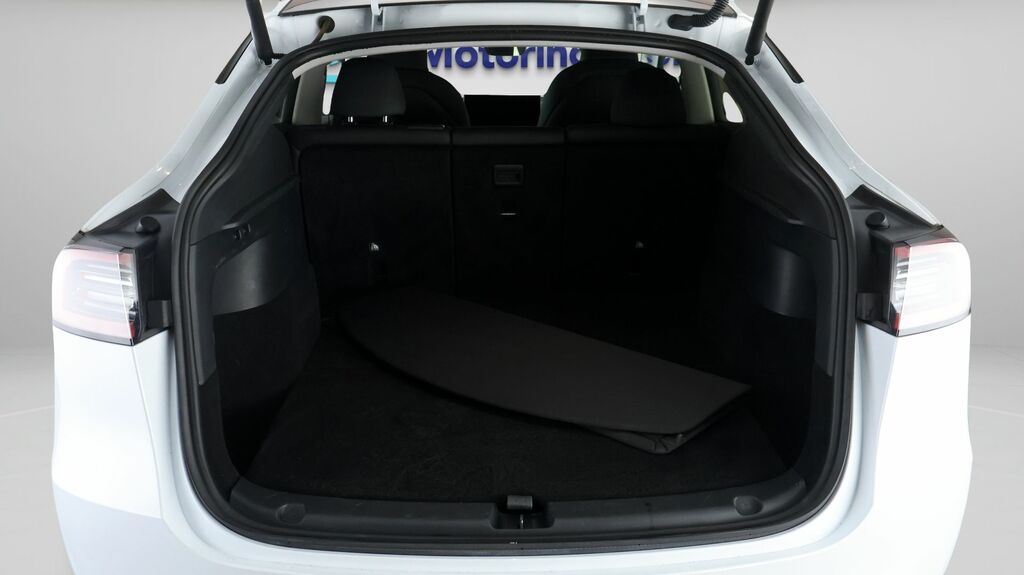 Tesla Model Y Suv Rwd 346 Ps White #16