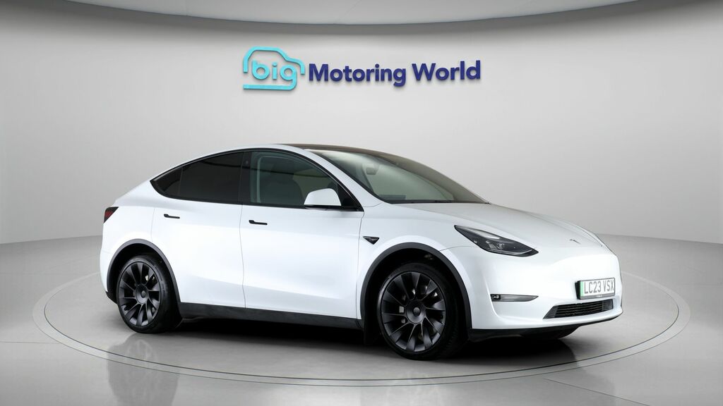 Tesla Model Y Long Range White