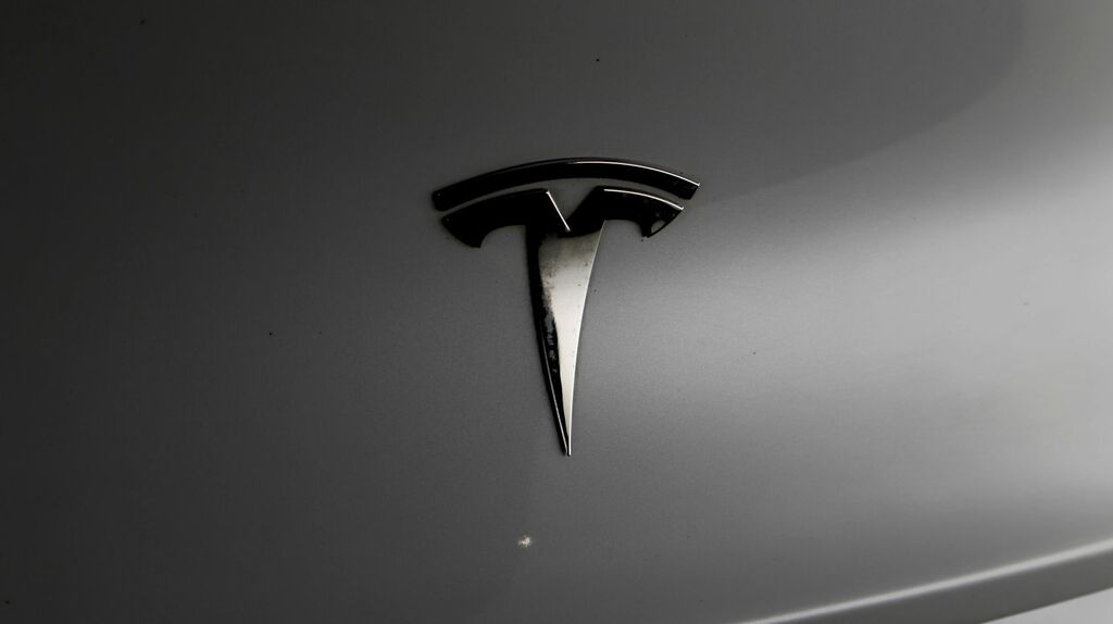 Tesla Model Y Suv Rwd 346 Ps White #19