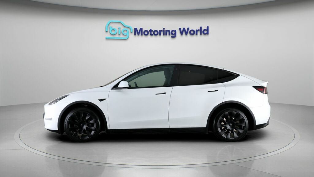 Tesla Model Y Long Range White #4