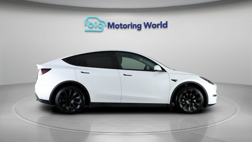 Tesla Model Y Suv Rwd 346 Ps White #8