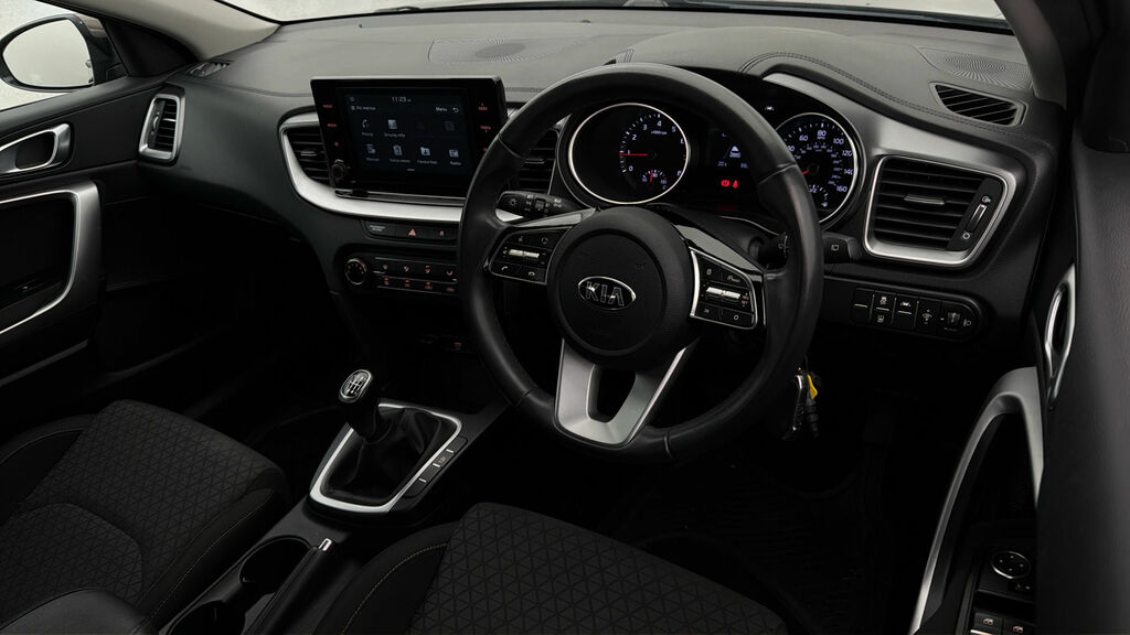 Kia Xceed 1.4 T-gdi 3 Black #9