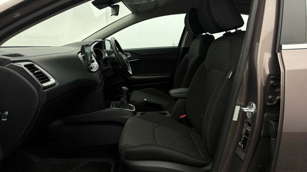 Kia Xceed 1.4 T-gdi 3 Black #13