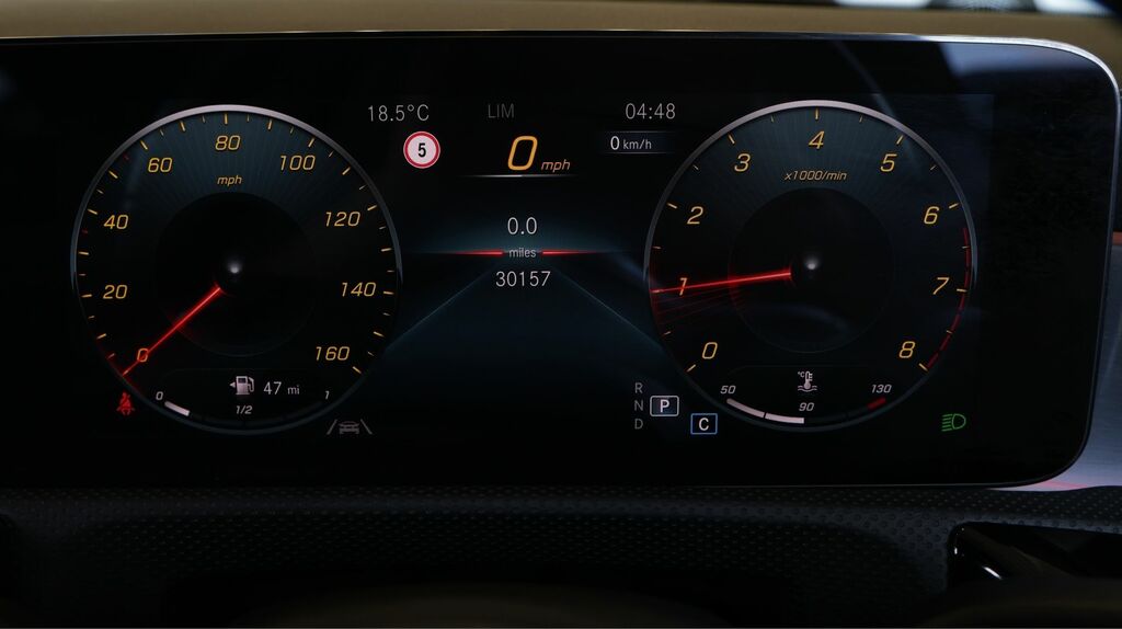 Mercedes-Benz CLA Class Cla 250E Amg Line Premium Plus Tip Grey #10
