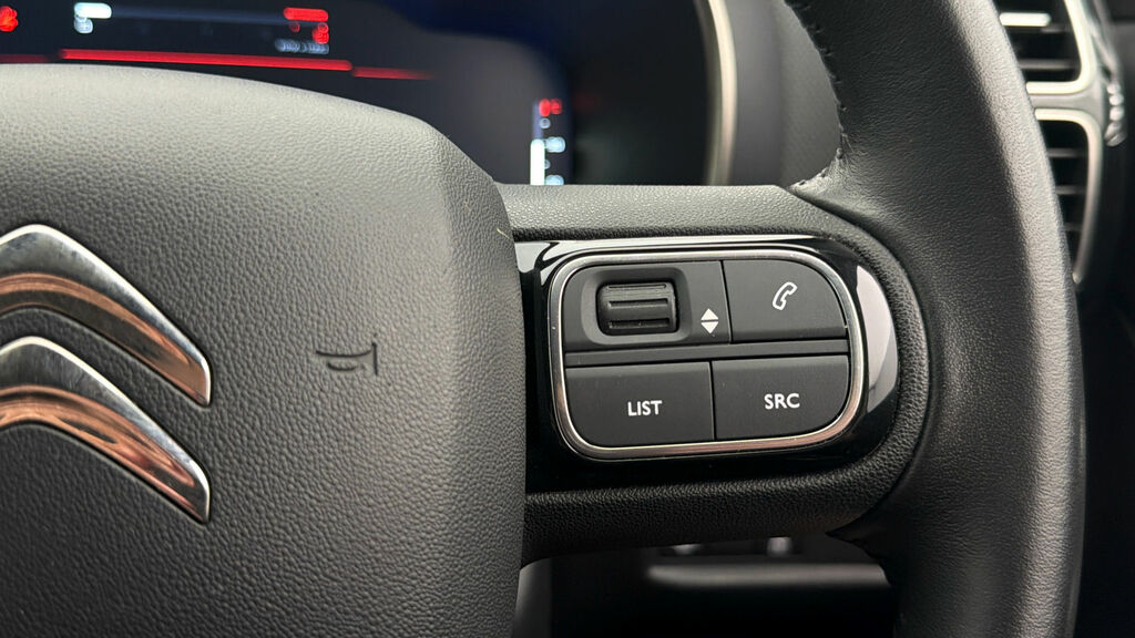 Citroen C5 Aircross Puretech E-series White #24