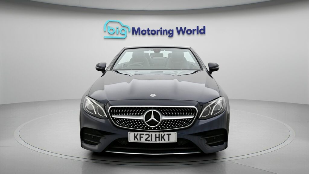 Mercedes-Benz E Class Amg Line Blue #2