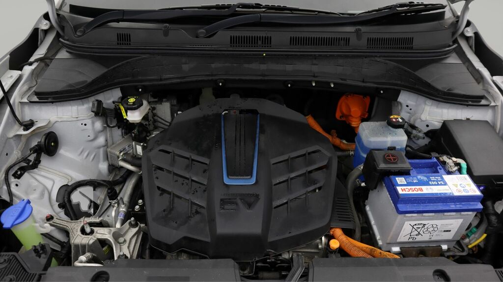 Hyundai Kona Premium Red #19